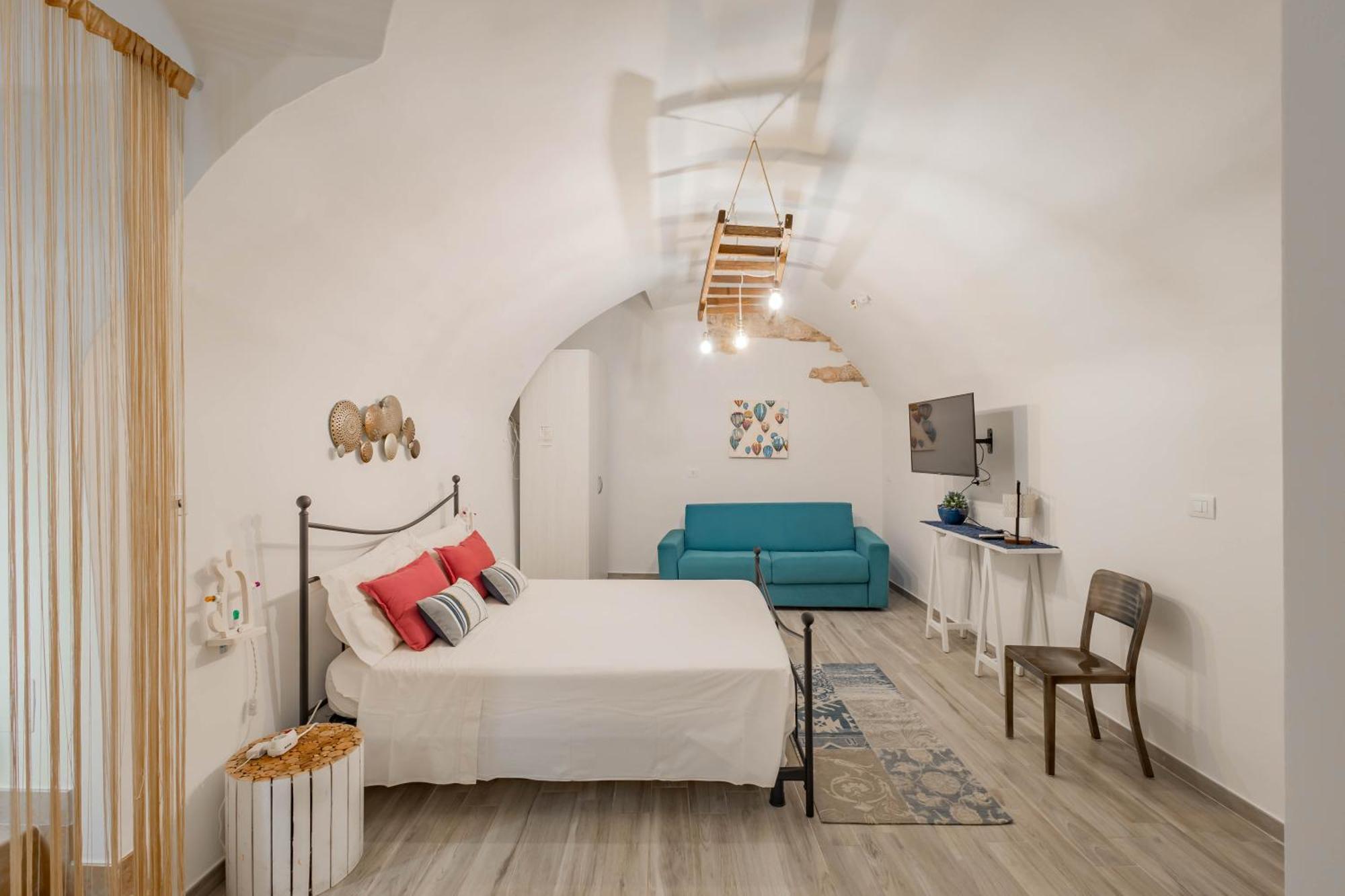 Antiche Mura Apartments"Nido Di Puglia" Monovano Turi Luaran gambar
