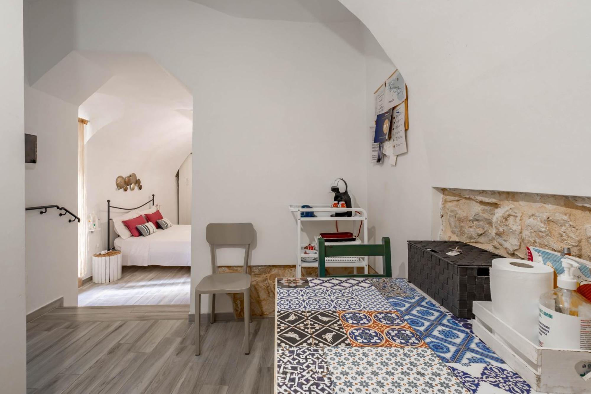 Antiche Mura Apartments"Nido Di Puglia" Monovano Turi Luaran gambar