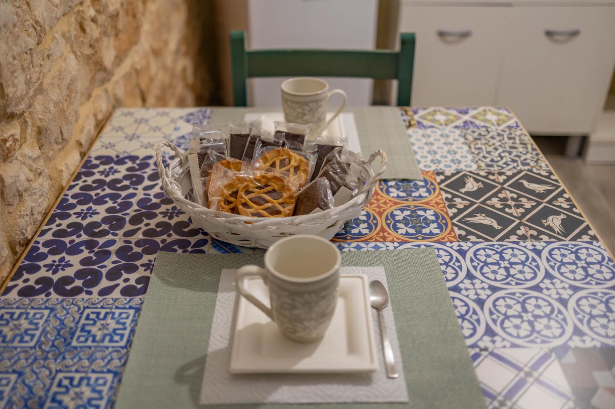 Antiche Mura Apartments"Nido Di Puglia" Monovano Turi Luaran gambar